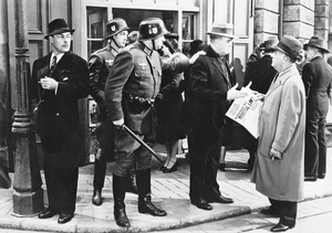 "Auch Henker sterben" von Fritz Lang, USA 1943 (Foto: Deutsche Kinemathek)