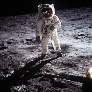 Der Astronaut Buzz Aldrin auf dem Mond (© Picture Alliance)