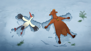 Mama Muh und die große weite Welt, Szenenbild aus dem Zeichentrickfilm: Eine Kuh und ein Storck liegen auf dem Rücken im Schnee und machen &quot;Schneeengel&quot; (© Wild Bunch)