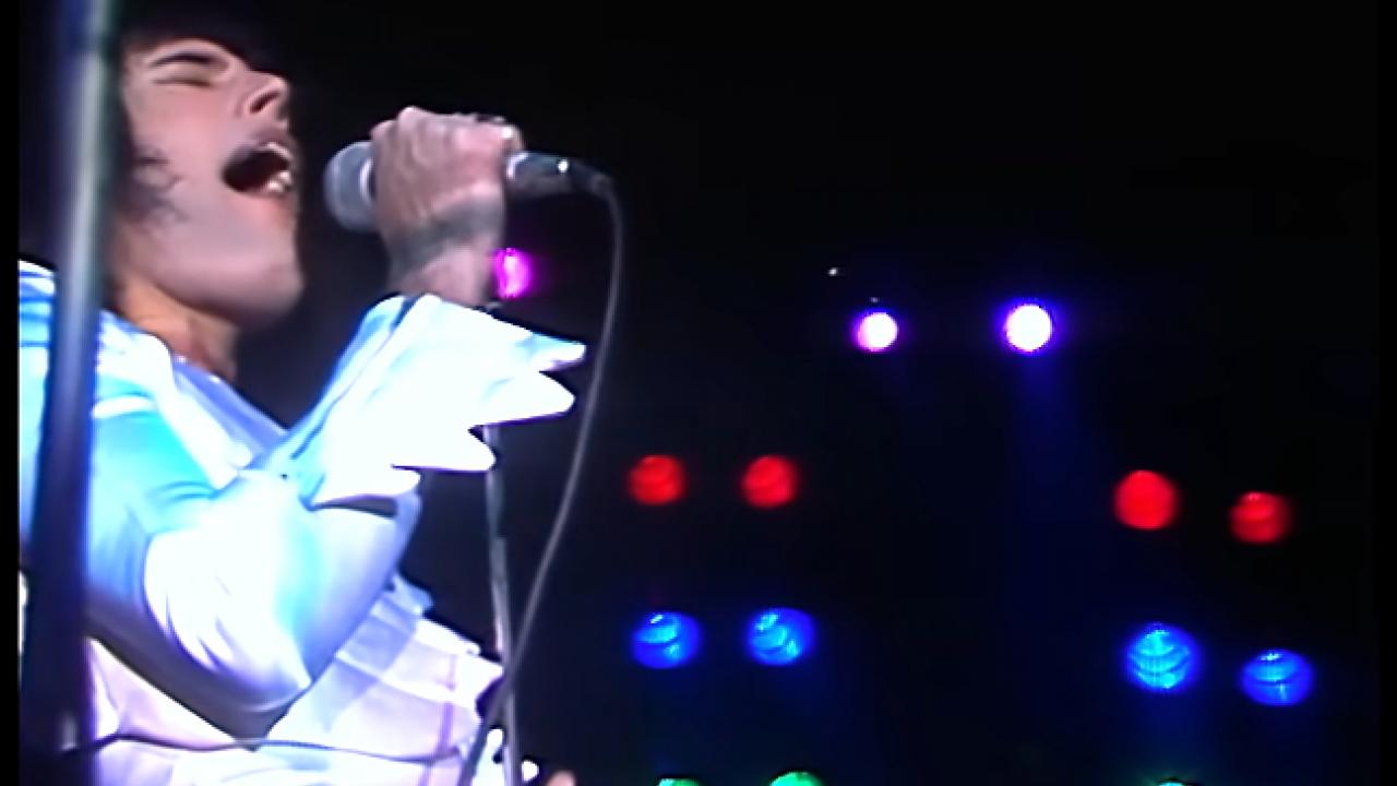 Screenshots aus dem Musikvideo BOHEMIAN RHAPSODY von Queen
