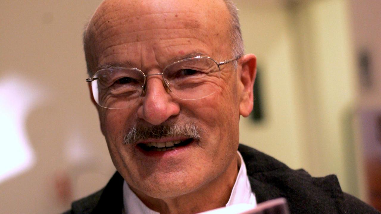 Porträt des Regisseurs Volker Schlöndorff im jahr 2009