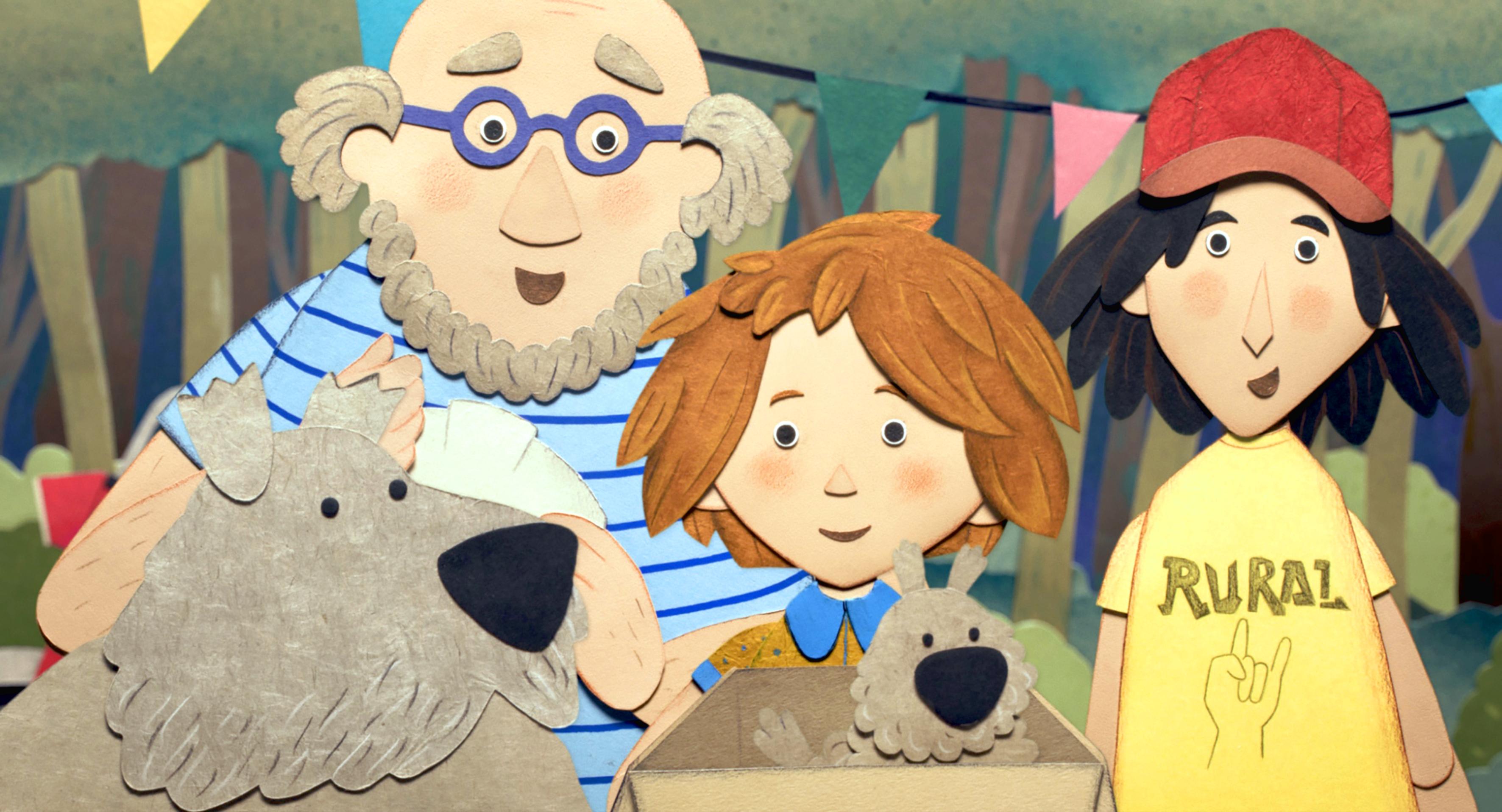 Still aus dem Animationsfilm DIE SCHATZSUCHE IM BLAUMEISENTAL: Ein Mann mit Brille, ein Mädchen und ein Junge mit roter Basecap stehen nebeneinander. Außerdem sind zwei Hunde dabei. Die Figuren sehen fröhlich aus.